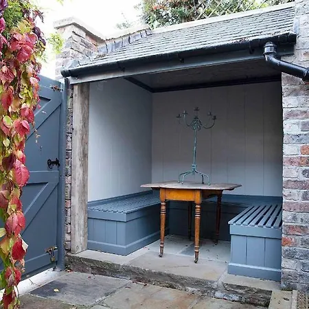 * Rare Find * The House With The Pink Door *